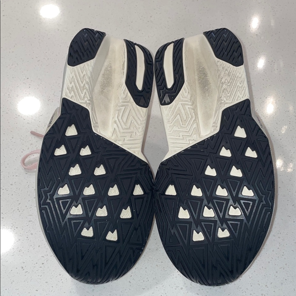 New Balance Women's Pink Athletic Shoes - Picture 9 of 10